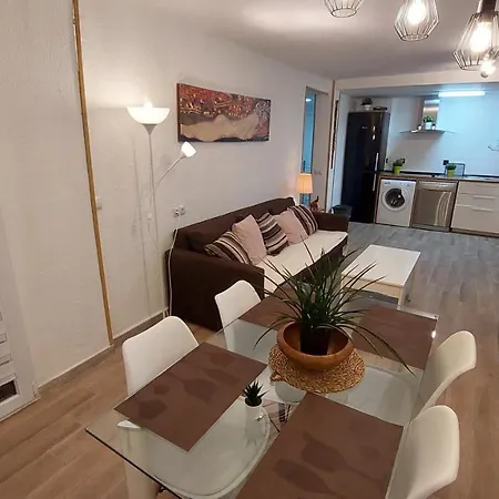 Alegranza I Apartment *